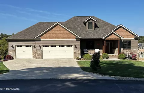 222 Higoliya Trail Tr, Vonore, TN 37885