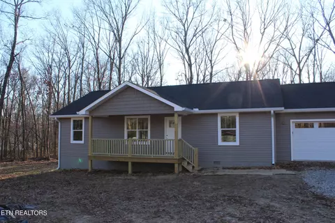 244 Lynn-leigh Loop, Jamestown, TN 38556