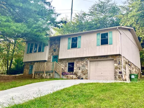 104 Harless Rd, Corryton, TN 37721