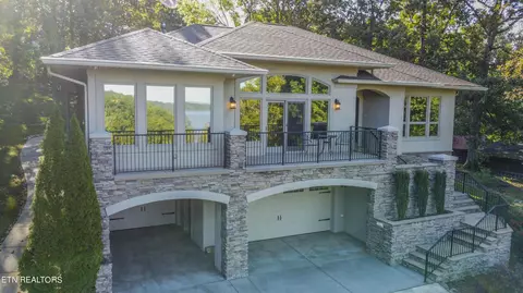 117 Timberlake Dr, Greenback, TN 37742