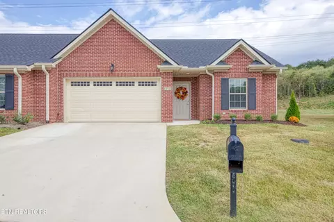 5850 Trestle Way, Knoxville, TN 37918