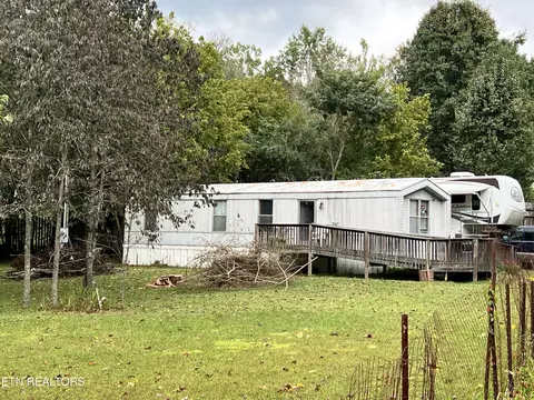 161 Pond Road Rd, Oliver Springs, TN 37840