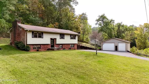 3761 Norris Fwy, Heiskell, TN 37754