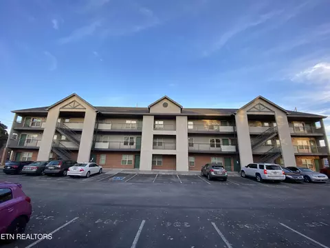 1201 Laurel Ave #205, Knoxville, TN 37916
