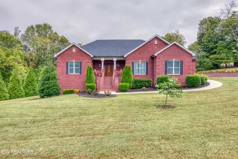 2405 Cunningham Rd, Knoxville, TN 37918