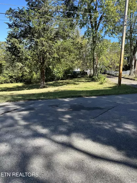 0 Edgewood Ave, Clinton, TN 37716