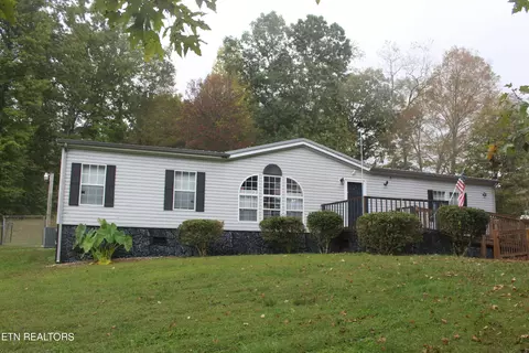 211 Carrview Ln, Speedwell, TN 37870