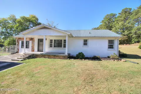100 Willowbrook Dr, Kingston, TN 37763