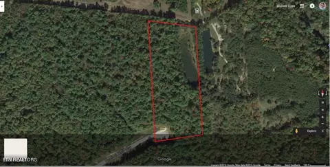 201 Hemlock Bluff Way, Deer Lodge, TN 37726