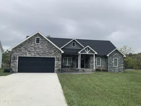 154 Harbour Dr, Clinton, TN 37716
