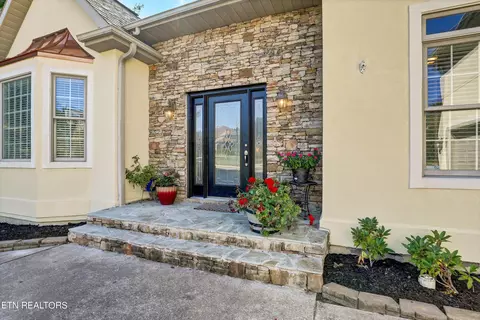 4200 Williamson Dr, Knoxville, TN 37938