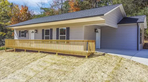 219 Offutt Rd, Clinton, TN 37716