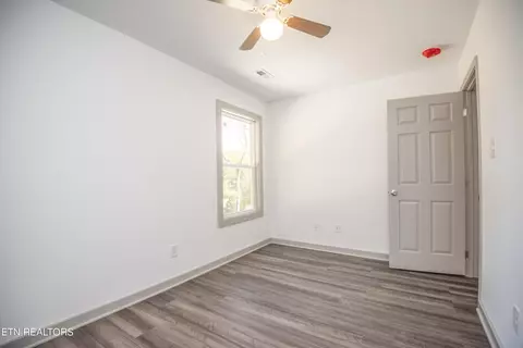 219 Offutt Rd, Clinton, TN 37716 photo 38