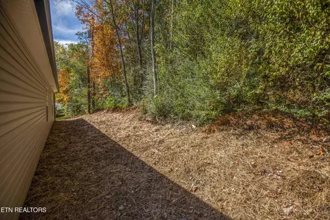 219 Offutt Rd, Clinton, TN 37716 photo 41