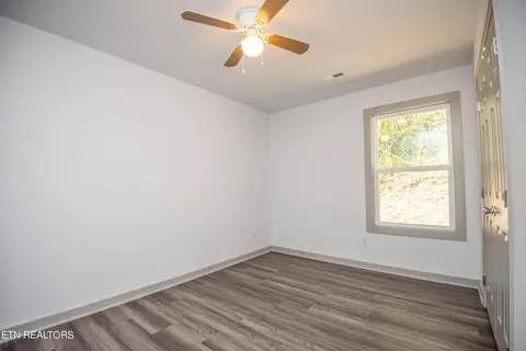 219 Offutt Rd, Clinton, TN 37716 photo 32