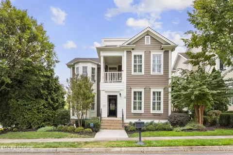 232 Ivy Gate Ln, Knoxville, TN 37934