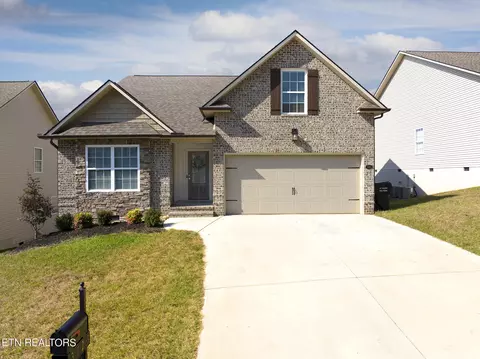 3723 Parker Harrison Way, Knoxville, TN 37924