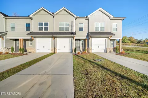 4837 Moon Lake Ln, Knoxville, TN 37918