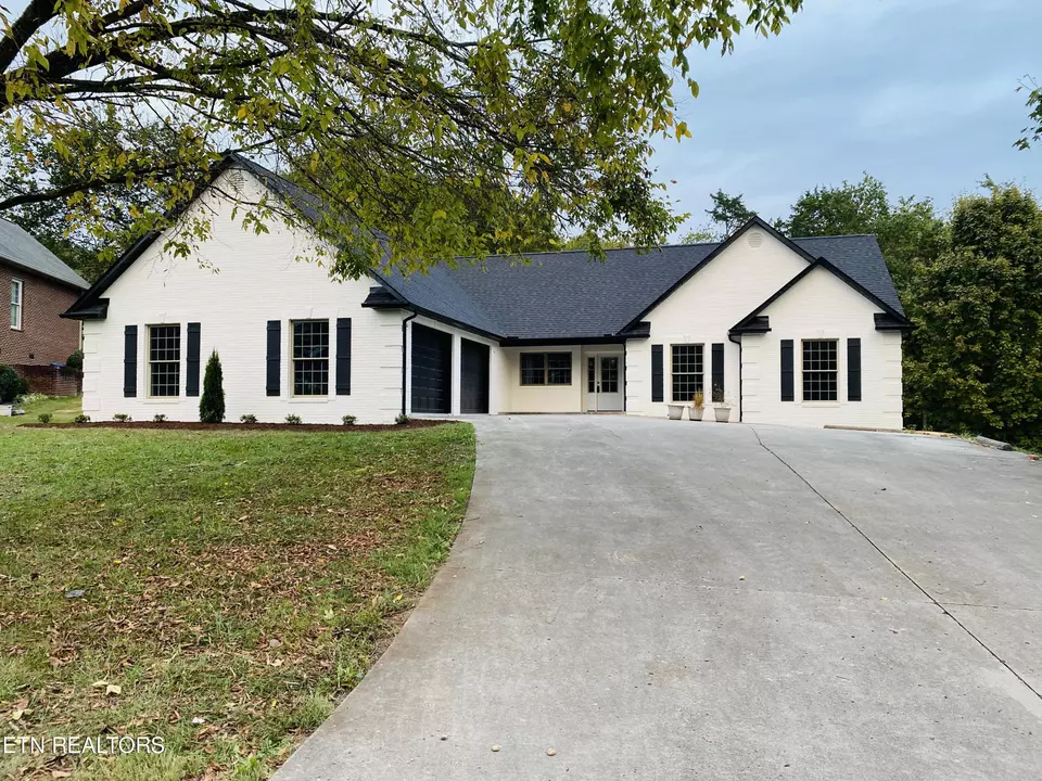 128 Alpine Dr, Clinton, TN 37716 21 Photos Movoto