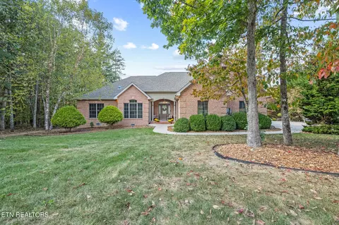110 Leyden Dr, Crossville, TN 38558