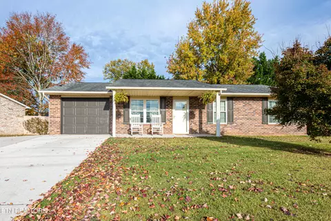 909 Rose Petal Ln, Knoxville, TN 37938