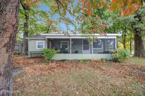 1418 Whites Creek Rd, Spring City, TN 37381