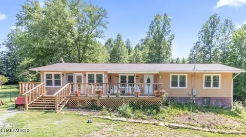 860 Shady Grove Rd, Lancing, TN 37770
