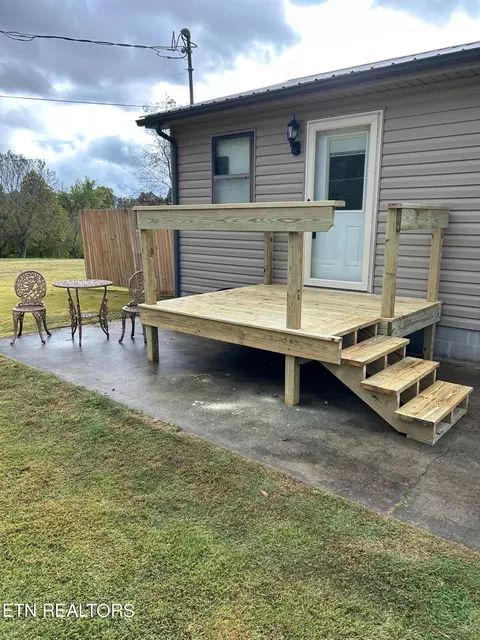 146 Jenkins Rd, Tellico Plains, TN 37385