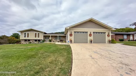 225 Kincaid Rd, Harrogate, TN 37752