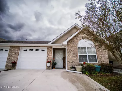 730 Graham Way, Knoxville, TN 37912