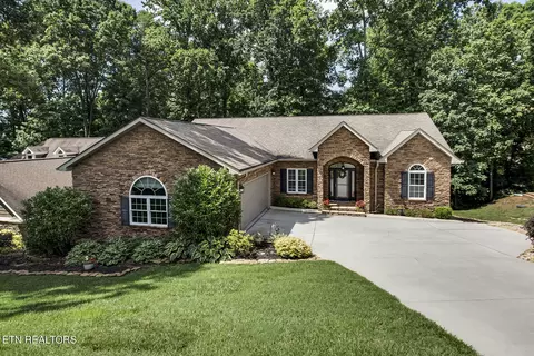 407 Tigitsi Cir, Loudon, TN 37774