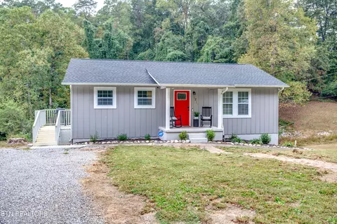7211 Nichols Rd, Knoxville, TN 37920