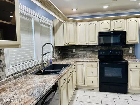 140 Wetherby St, Harrogate, TN 37752 photo 39