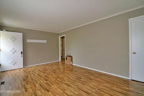 Other - 1546 W 3rd Ave, Oneida, TN 37841 photo 2 of 7