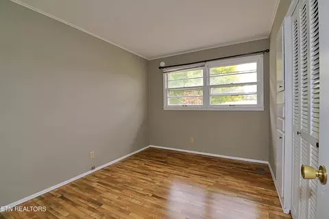 Other - 1546 W 3rd Ave, Oneida, TN 37841 photo 5 of 7
