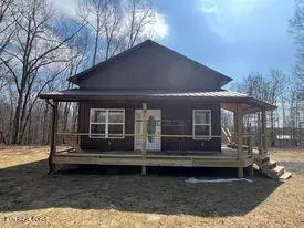 370 Horse Creek Rd, Jamestown, TN 38556