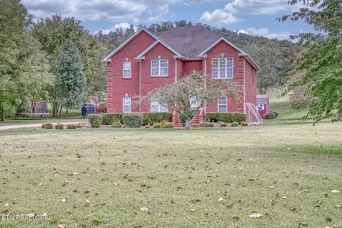 4814 Rocky Point Rd, Cookeville, TN 38506