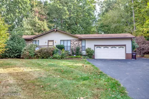 604 Golden Harvest Rd, Knoxville, TN 37934