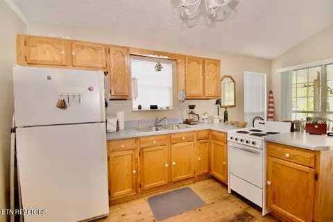 C4 Carnes Rd, Townsend, TN 37882 photo 11