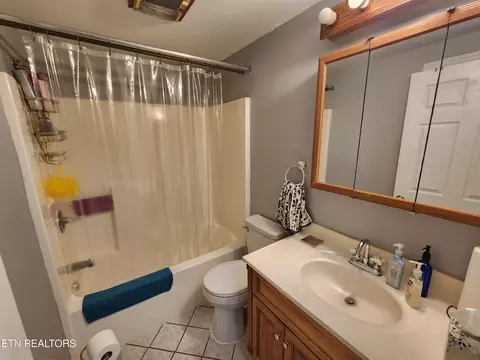 1830 Giles Hollow Rd, Rose Hill, VA 24281 photo 24