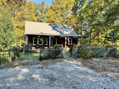 1489 Cleo Johnson Rd, Allons, TN 38541