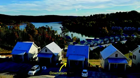 138 E Harbor View Ln # B, La Follette, TN 37766