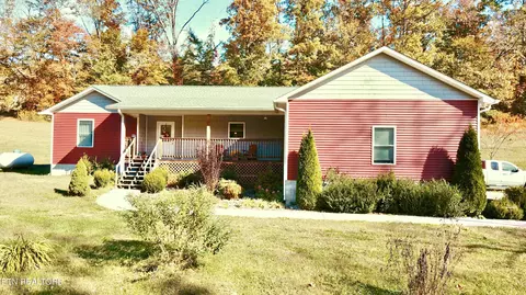 507 Benton Lane Ln, Jamestown, TN 38556