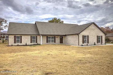 2628 Carpenters Grade Rd, Maryville, TN 37803