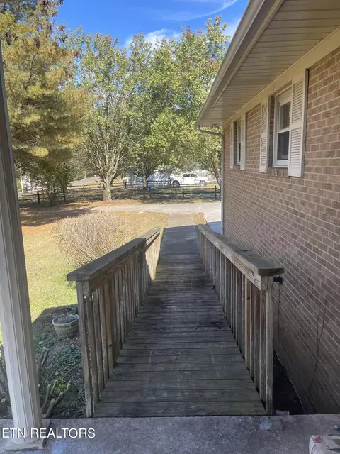 352 Mountain Rd, Clinton, TN 37716 photo 20
