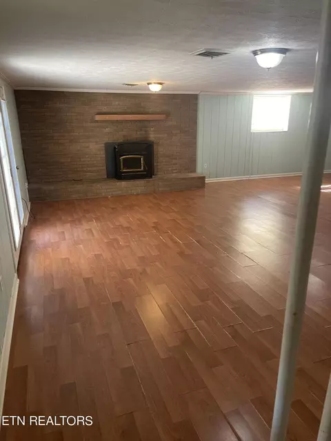352 Mountain Rd, Clinton, TN 37716 photo 13