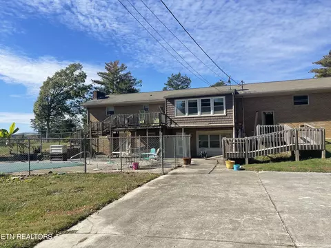 352 Mountain Rd, Clinton, TN 37716 photo 23
