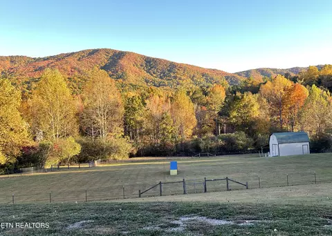 Smithfield Rd, Tellico Plains, TN 37385