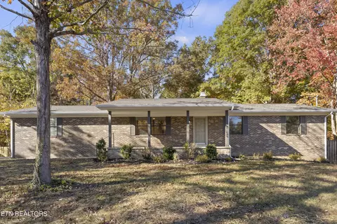 11817 Yarnell Rd, Knoxville, TN 37932