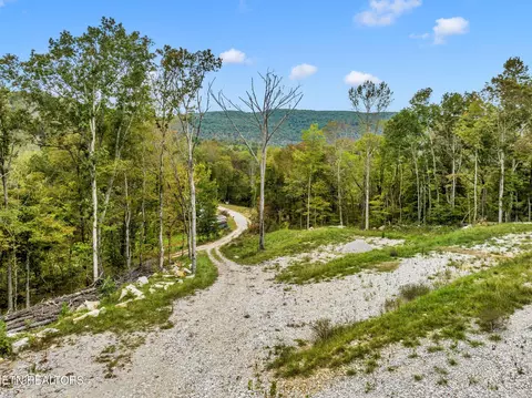 Dry Creek Rd, Mcminnville, TN 37110